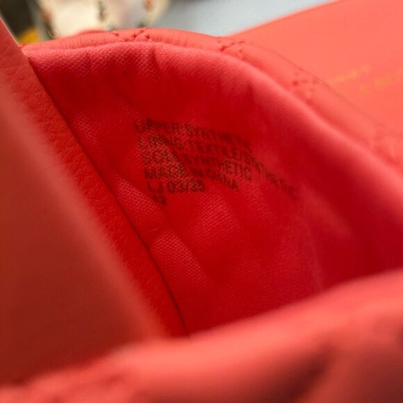 🆕 KURT GEIGER LONDON 🧿 NWOT Meena Eagle Quilted Slide, Salmon - Sz 42 US 11 - Picture 10 of 12